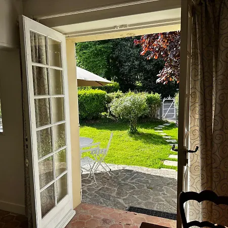 乡村民宿 Vesqueville